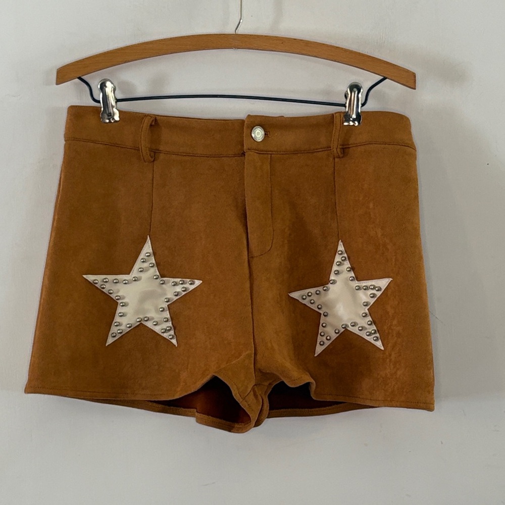 Saints & Hearts faux suede micro shorts, faux leather hearts beading Size Large